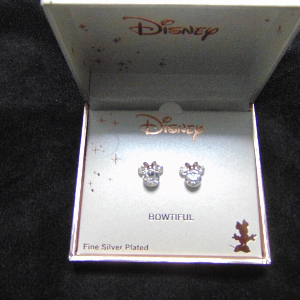 Disney Minnie Mouse "Bowtiful" Earring Set Silver Plated Brand New